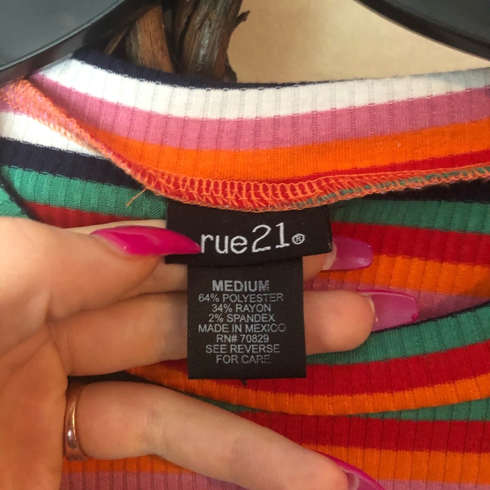 Stripe Ribbed Tee - Picture 2 of 4